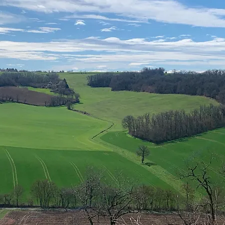 Au Calme, A La Campagne